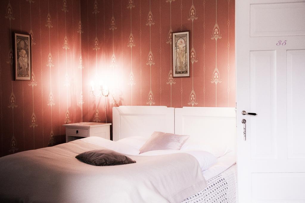 Visnes Hotel Стрюн Экстерьер фото